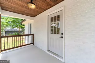 152 Mountain Creek Dr, Pendergrass, GA 30567 - Photo 3