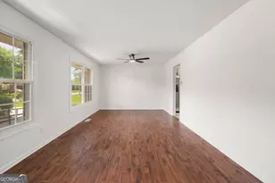 608 Meadowridge Dr, Warner Robins, GA 31093 - Photo 3
