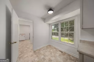 608 Meadowridge Dr, Warner Robins, GA 31093 - Photo 9