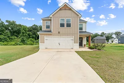 110 Red Barn Court, Perry, GA 31069 - Photo 1
