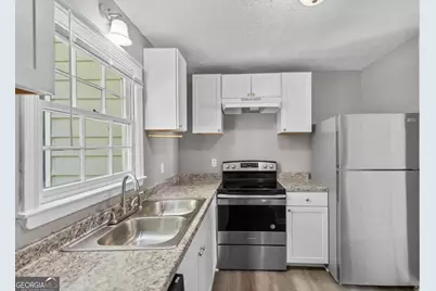 410 Charter Court, Lawrenceville, GA 30046 - Photo 11