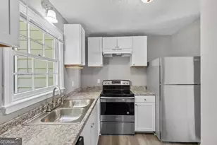 410 Charter Ct, Lawrenceville, GA 30046 - Photo 11