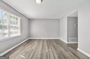410 Charter Ct, Lawrenceville, GA 30046 - Photo 23