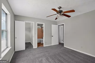 2045 Marbut Forest Drive, Lithonia, GA 30058 - Photo 21