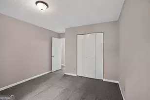 2045 Marbut Forest Dr, Lithonia, GA 30058 - Photo 25