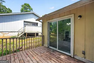 2045 Marbut Forest Dr, Lithonia, GA 30058 - Photo 33