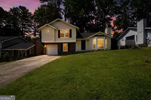 2045 Marbut Forest Dr, Lithonia, GA 30058 - Photo 3