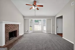 2045 Marbut Forest Dr, Lithonia, GA 30058 - Photo 7