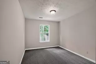 2045 Marbut Forest Dr, Lithonia, GA 30058 - Photo 29