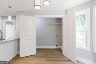 759 Mountain Ridge Way S, Lithonia, GA 30058 - Photo 25