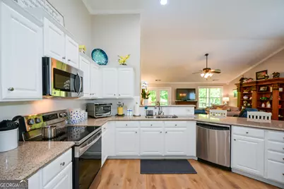 4332 Chesterfield Court, Buford, GA 30518 - Photo 17