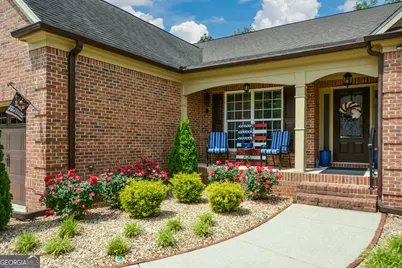 4332 Chesterfield Court, Buford, GA 30518 - Photo 5