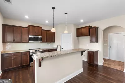 411 Avery Court, Bonaire, GA 31005 - Photo 9