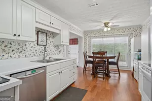 4821 Camden Dr SW, Conyers, GA 30094 - Photo 13