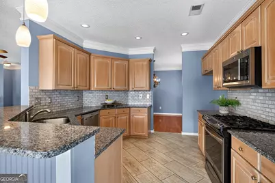 555 Grand Teton Circle, Fayetteville, GA 30215 - Photo 9