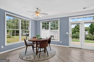 555 Grand Teton Cir, Fayetteville, GA 30215 - Photo 15
