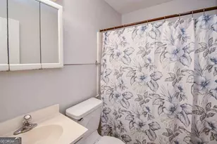 1397 Ridgewood Dr SW, Lilburn, GA 30047 - Photo 17