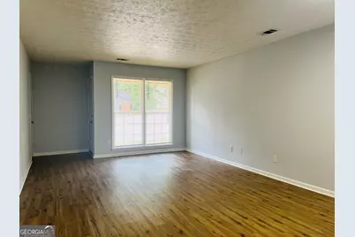 104 Peactree Court #UNIT A, Lagrange, GA 30241 - Photo 3