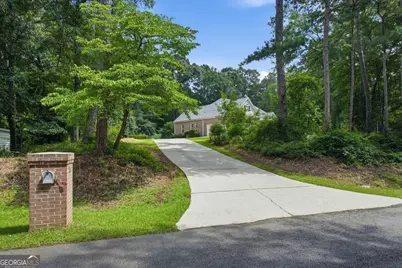 100 Laurelwood Drive, Jackson, GA 30233 - Photo 5