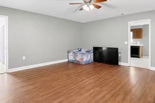 127 Pine Bluff Dr, Statesboro, GA 30458 - Photo 7