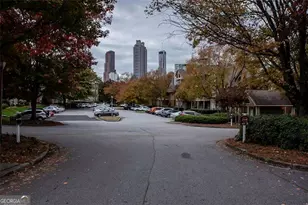 1015 McGill Park Ave NE, Atlanta, GA 30312 - Photo 13