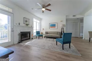 1015 McGill Park Ave NE, Atlanta, GA 30312 - Photo 5