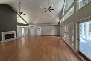 1015 McGill Park Ave NE, Atlanta, GA 30312 - Photo 19