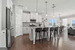 504 Elm Bluff Way, Lawrenceville, GA 30043 - Photo 3
