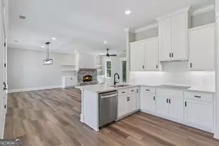 133 Bartram Trl, Brunswick, GA 31523 - Photo 9