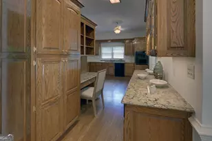 1410 Hunters Trail, Anderson, SC 29625 - Photo 11
