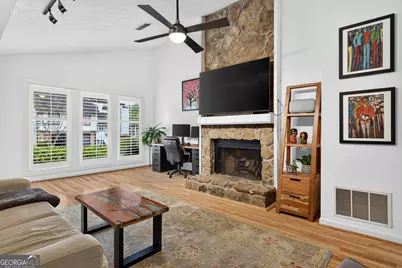 1125 Capital Club Circle NE, Brookhaven, GA 30319 - Photo 5