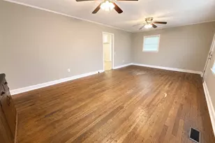 1405 Green Ave, Douglas, GA 31533 - Photo 5