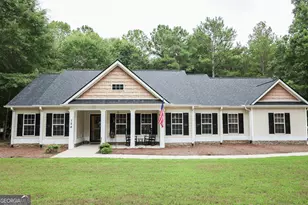 154 Cole Forest, Barnesville, GA 30204 - Photo 1