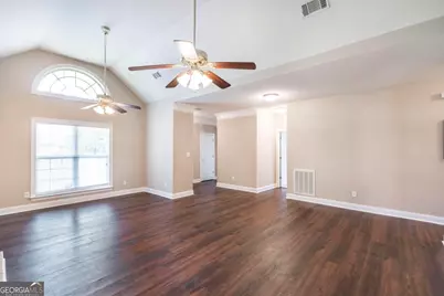 103 Jamestown Court, Centerville, GA 31028 - Photo 9
