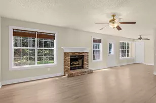 236 Hunting Ct, Jonesboro, GA 30236 - Photo 17