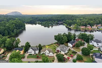 424 Water Fall Lane, Stone Mountain, GA 30087 - Photo 1