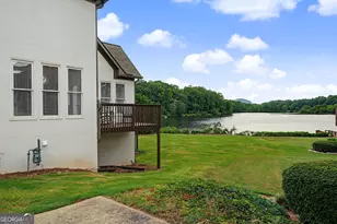 424 Water Fall Ln, Stone Mountain, GA 30087 - Photo 7