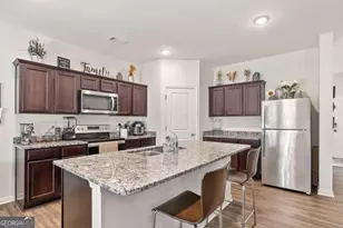 155 Cherohala Ct, Covington, GA 30016 - Photo 7