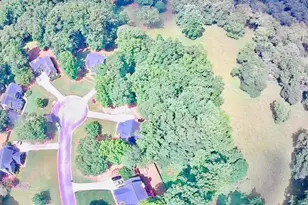 933 Vinings Dr, Winder, GA 30680 - Photo 41