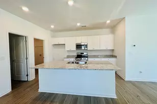 4005 Berry Farm Ct, Loganville, GA 30052 - Photo 3