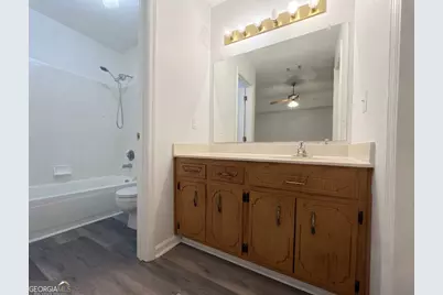 107 E Mills Avenue, Hinesville, GA 31313 - Photo 21