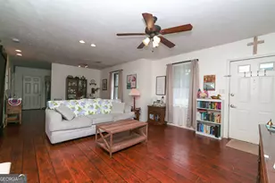 351 Freeport Dr, Lawrenceville, GA 30046 - Photo 7