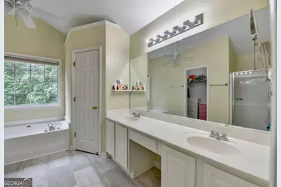 2172 Woodbriar Drive, Buford, GA 30518 - Photo 35