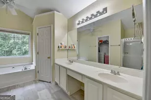 2172 Woodbriar Dr, Buford, GA 30518 - Photo 35