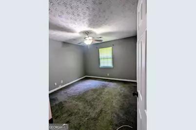 5695 Liberty Road, Union City, GA 30291 - Photo 9