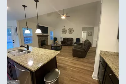147 Evergreen Drive S, Barnesville, GA 30204 - Photo 13