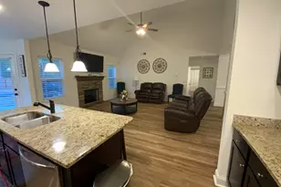 147 Evergreen Dr S, Barnesville, GA 30204 - Photo 13