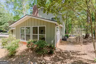 4158 Valley Dr SW, Lilburn, GA 30047 - Photo 47