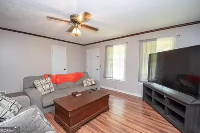 128 Robinhood Drive, Newnan, GA 30263 - Photo 5