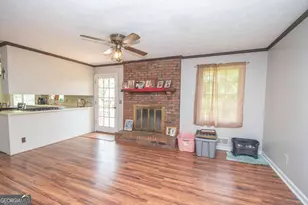 128 Robin Hood Dr, Newnan, GA 30263 - Photo 7